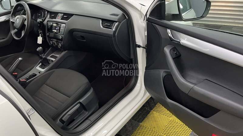 Škoda Octavia P R E M I U M