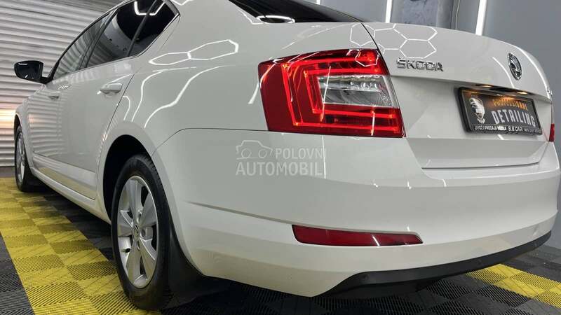 Škoda Octavia P R E M I U M