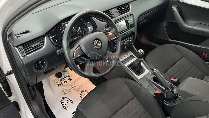 Škoda Octavia P R E M I U M