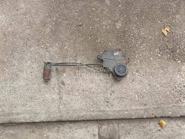 Drzac rezevnog tocka za Peugeot 307, 308