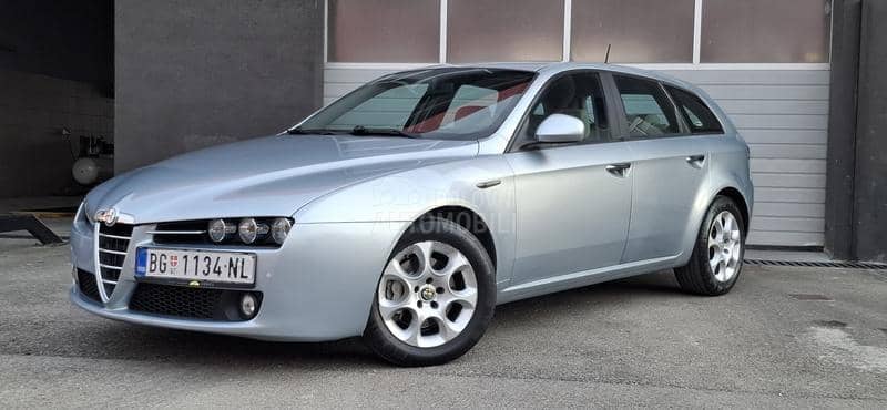 Alfa Romeo 159 1.9 jtdm