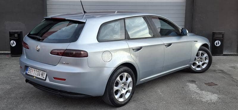 Alfa Romeo 159 1.9 jtdm