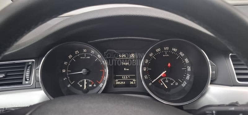 Škoda Superb 1.6 TDI Greenline