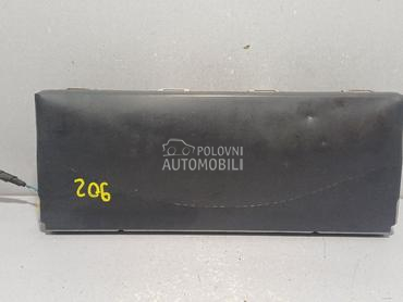 AIRBAG NOGU za Volkswagen Golf 7