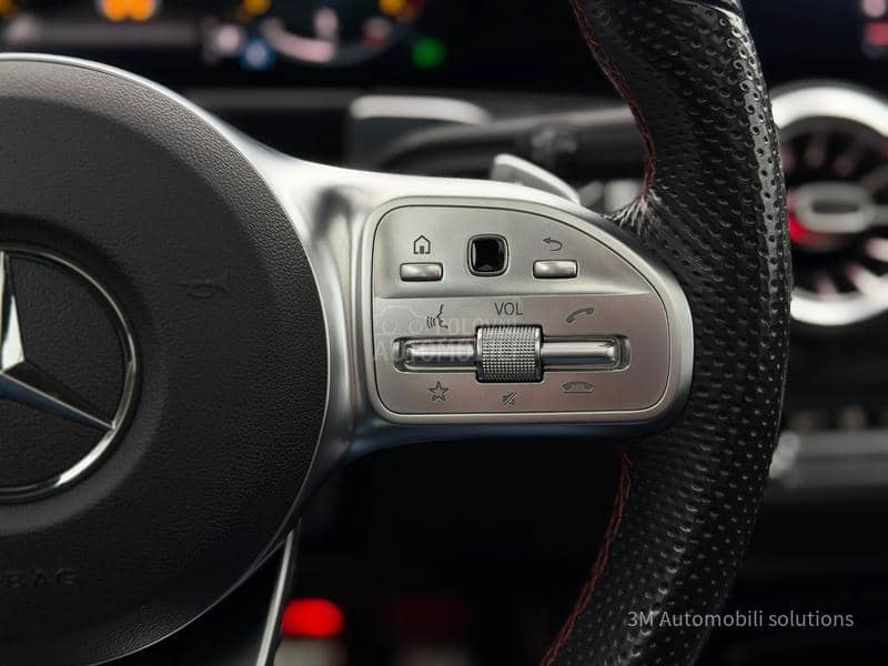 Mercedes Benz GLB 200 D/AMG/PANO/7SED