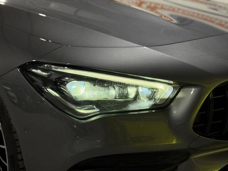 Mercedes Benz CLA 200 D/AMG/MultiBeam/Pano