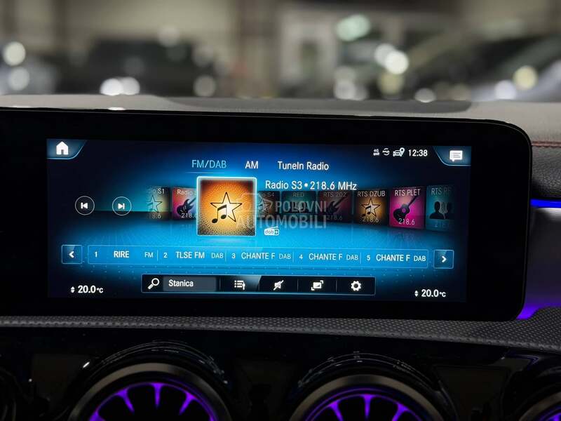 Mercedes Benz CLA 200 D/AMG/MultiBeam/Pano