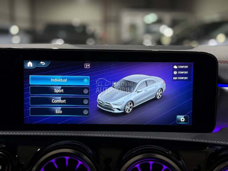 Mercedes Benz CLA 200 D/AMG/MultiBeam/Pano