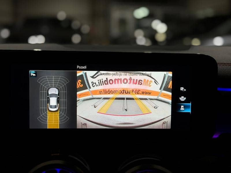 Mercedes Benz CLA 200 D/AMG/MultiBeam/Pano