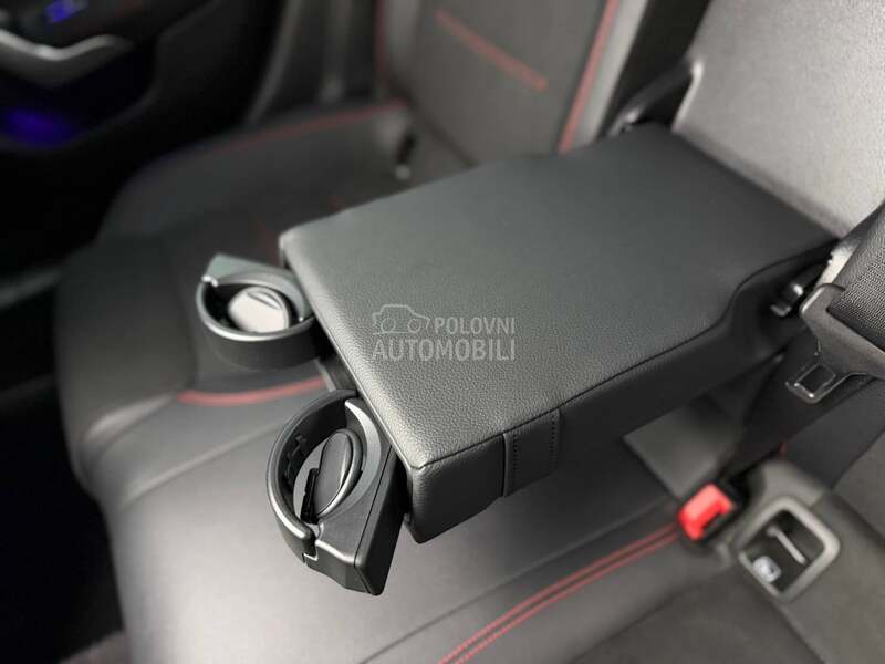 Mercedes Benz CLA 200 D/AMG/MultiBeam/Pano