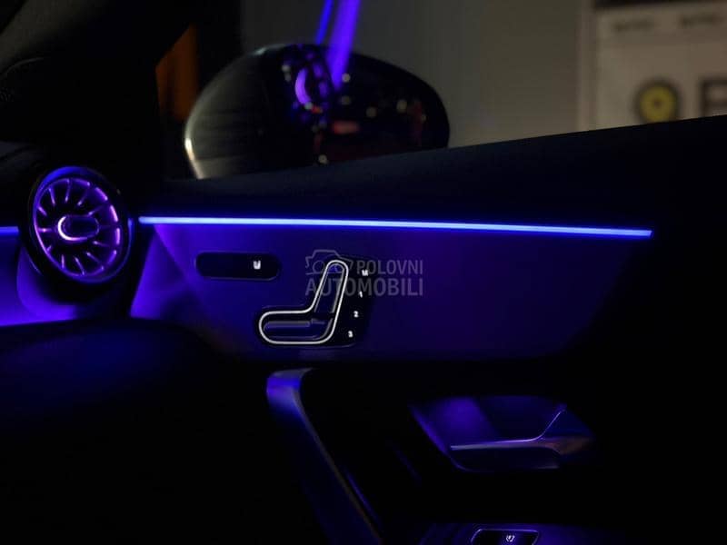 Mercedes Benz CLA 200 D/AMG/MultiBeam/Pano