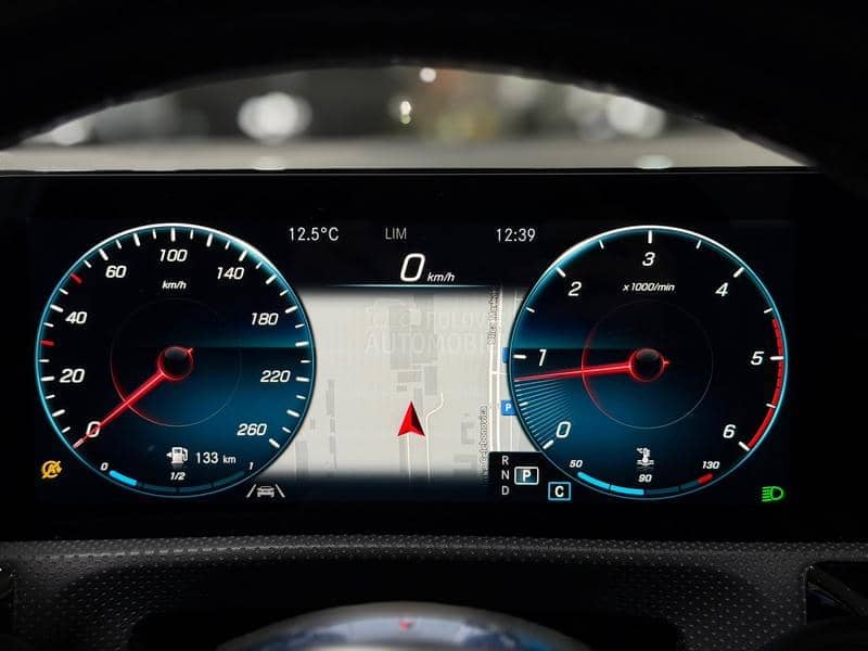 Mercedes Benz CLA 200 D/AMG/MultiBeam/Pano