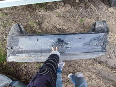 Branik sa ostecenjem plavi za Hyundai Elantra