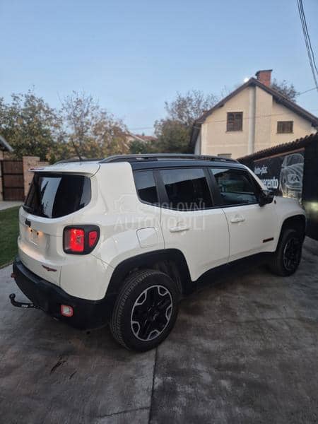 Jeep Renegade 4x4  A.U.T.O.M.A.T.