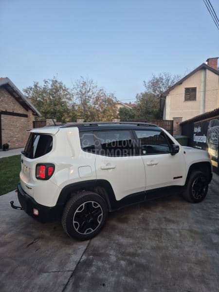 Jeep Renegade 4x4  A.U.T.O.M.A.T.