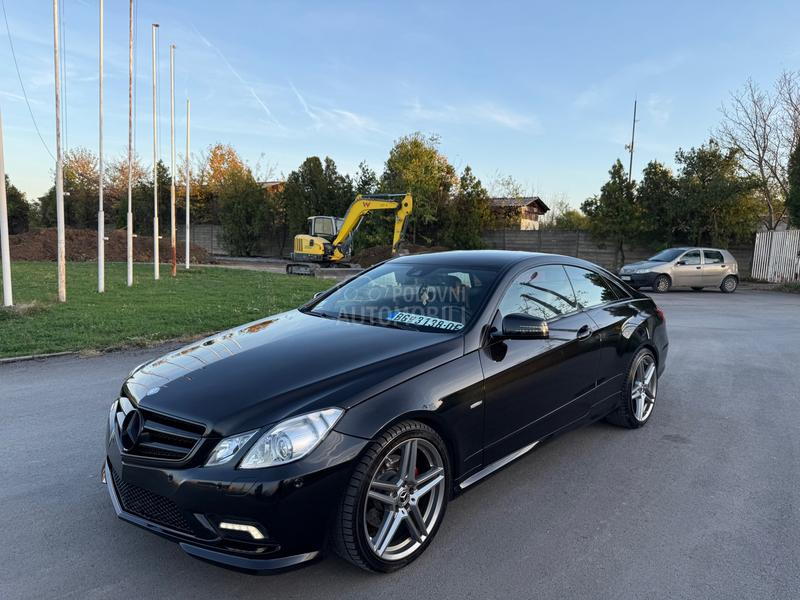 Mercedes Benz E 220 AMG