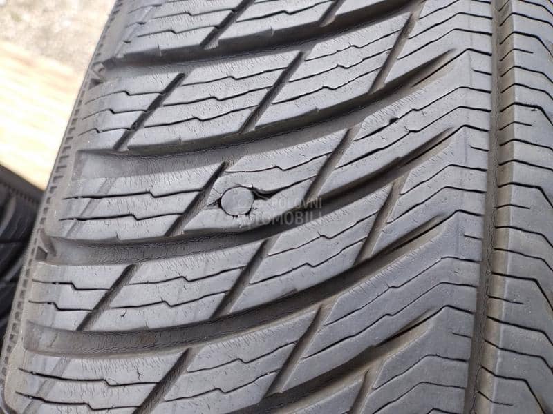 Michelin 225/60 R18 Zimska
