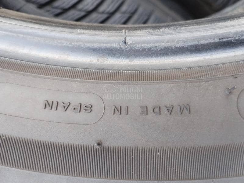Michelin 225/60 R18 Zimska