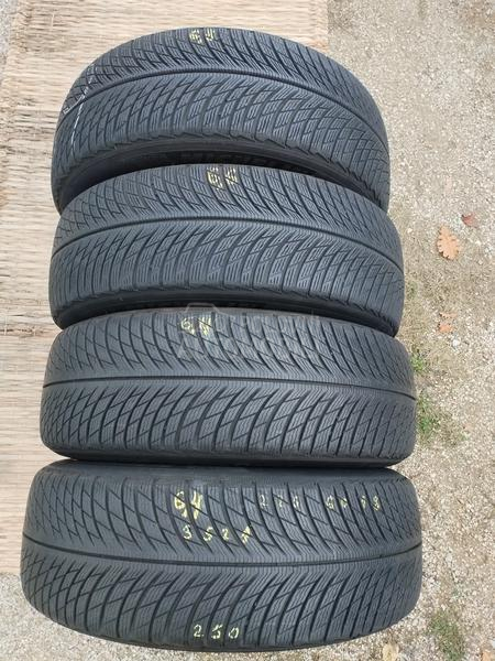 Michelin 225/60 R18 Zimska