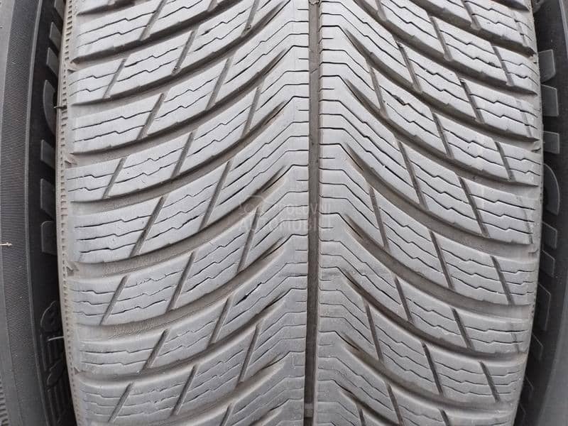 Michelin 225/60 R18 Zimska
