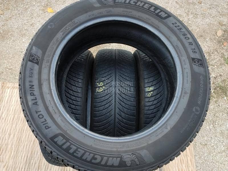 Michelin 225/60 R18 Zimska