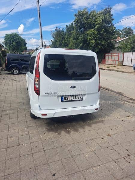 Ford Tourneo Connect 1.5 tdci