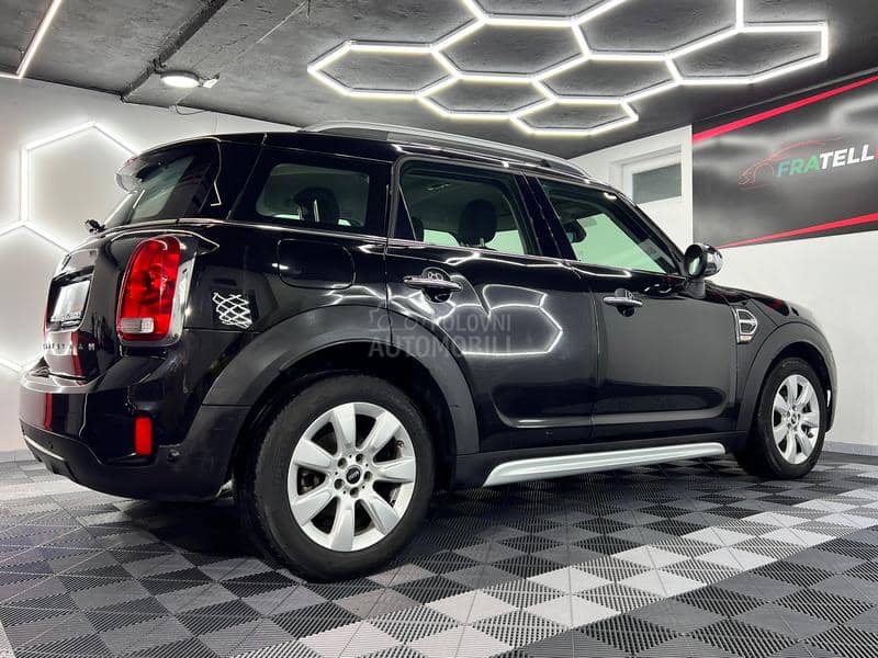 MINI Countryman D
