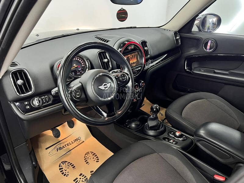 MINI Countryman D