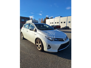 Toyota Auris 1,8 HYBRID