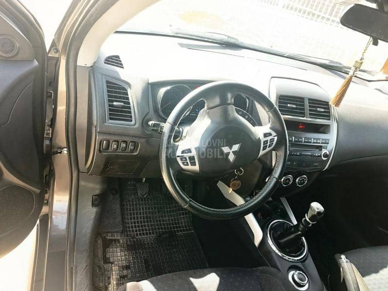 Mitsubishi ASX 