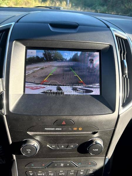 Ford Edge 2.0TDCI TITANIUM