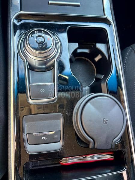 Ford Edge 2.0TDCI TITANIUM