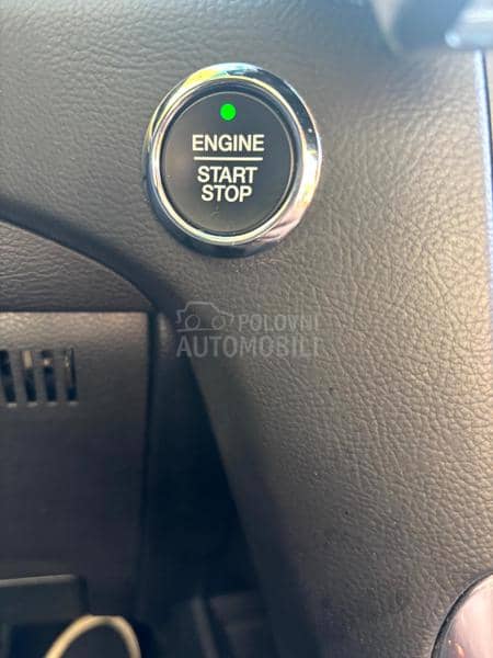 Ford Edge 2.0TDCI TITANIUM