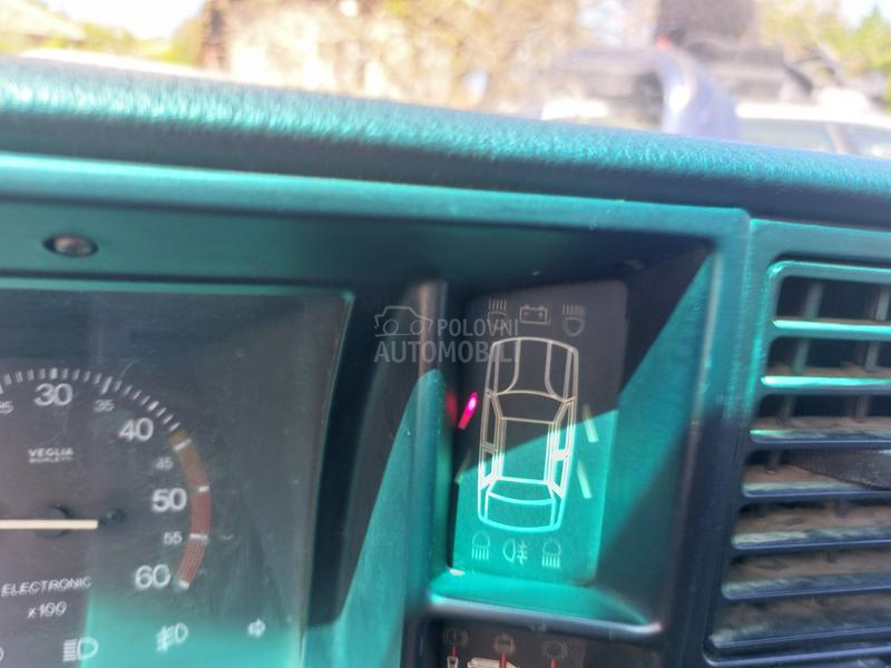 Lancia Thema 2.5 KUPLJENA NOVA