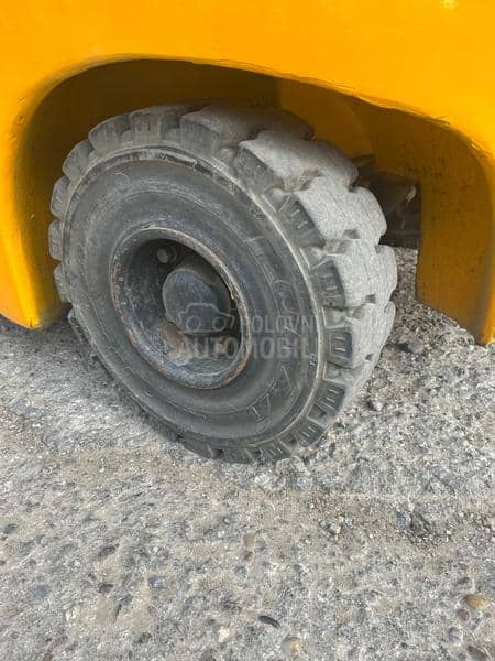 Jungheinrich TFG320S