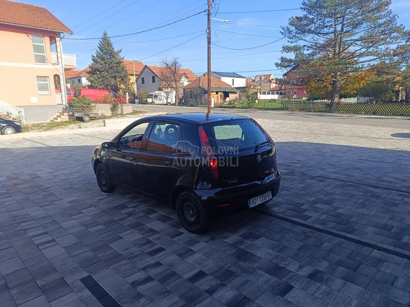 Zastava 10 1.2 REG GODINU DANA