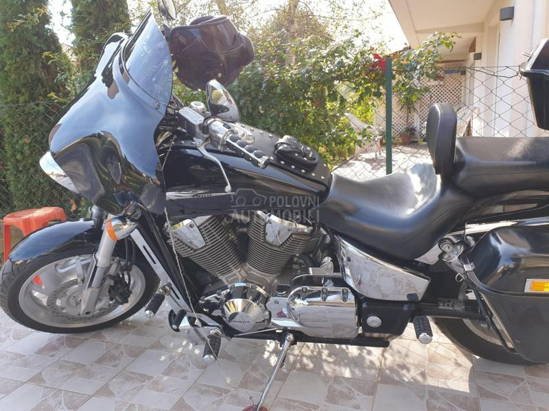 Honda VTX 1800c