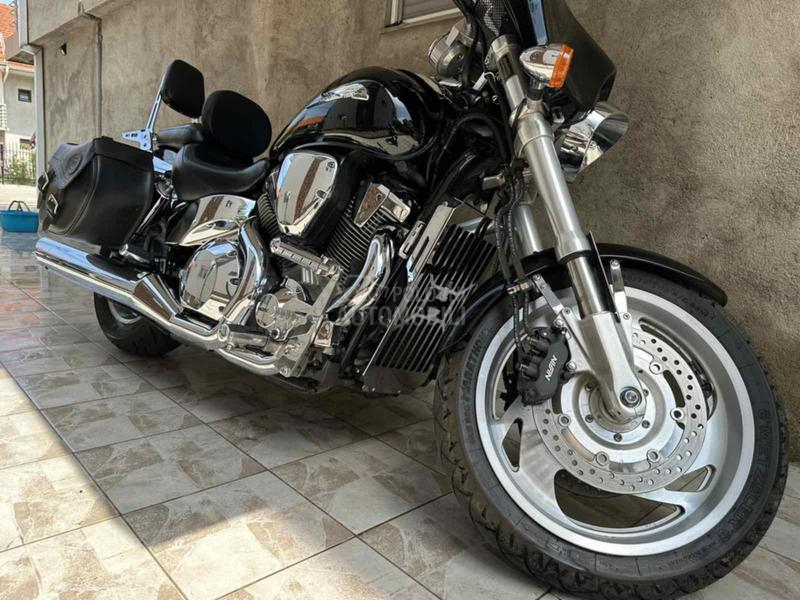 Honda VTX 1800c