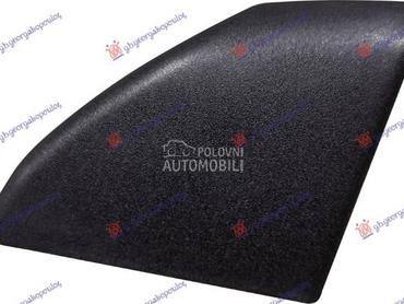 RUB PLASTICNI PREDNJEG... za Land Rover Discovery od 2005. do 2014. god.