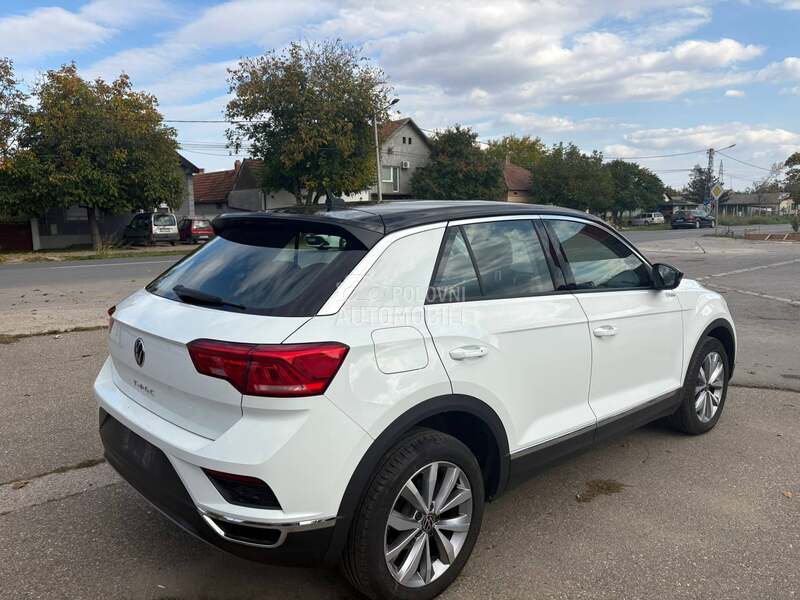 Volkswagen T-Roc 