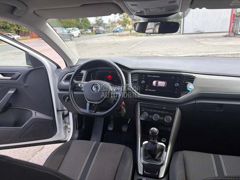 Volkswagen T-Roc 