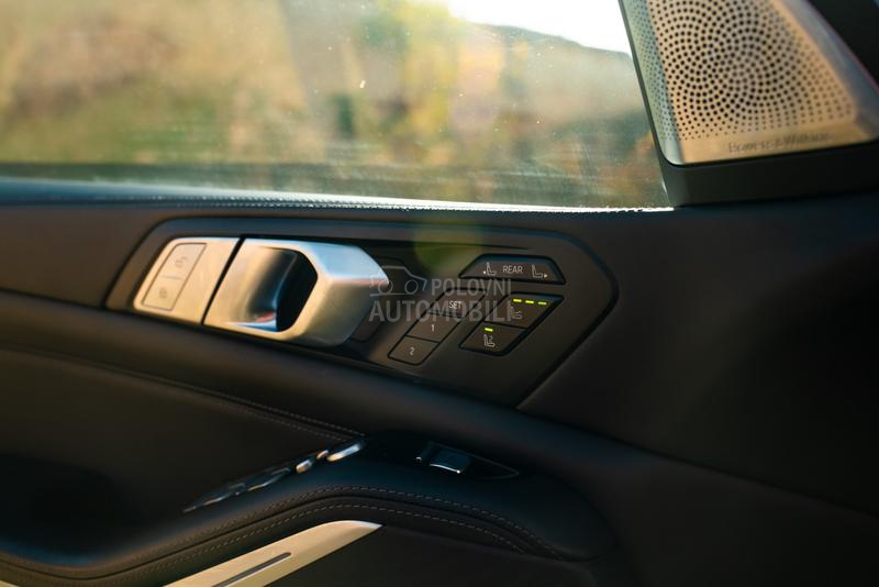 BMW X7 40D/M/BW/3xTV/MASAŽA