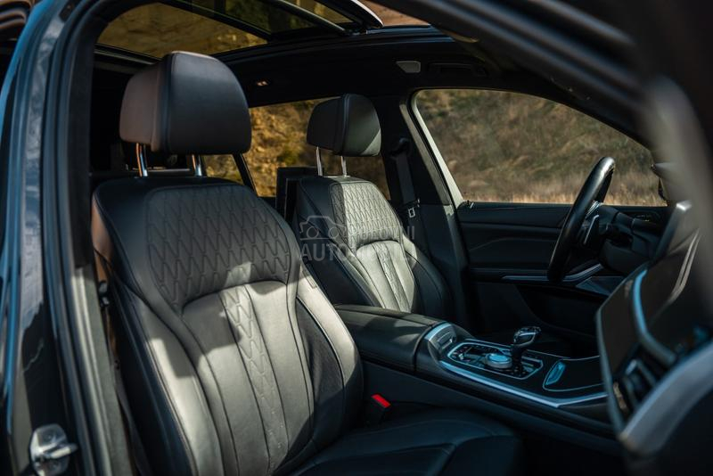 BMW X7 40D/M/BW/3xTV/MASAŽA