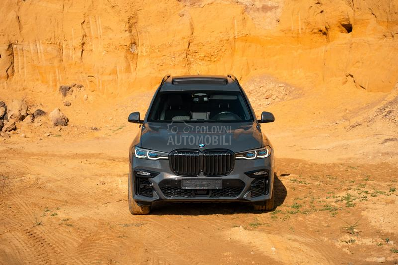 BMW X7 40D/M/BW/3xTV/MASAŽA