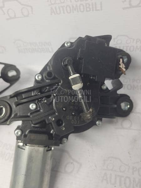 MOTORIC ZADNJI BRISAČ GOLF