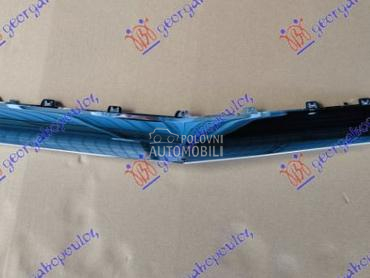 LAJSNA PREDNJEG BRANIKA SREDNJ za Mercedes Benz CLS Klasa od 2014. do 2018. god.