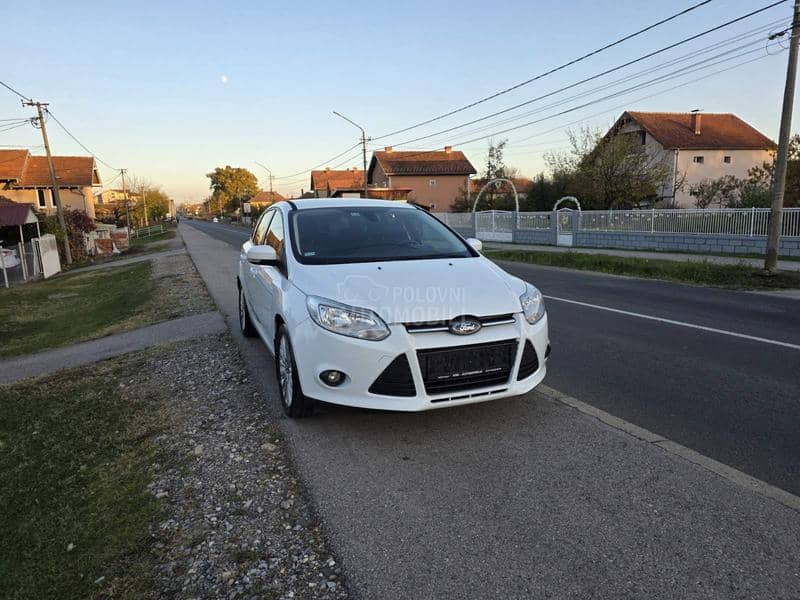 Ford Focus 1.6 Obican motor