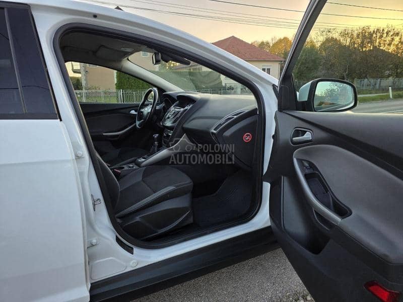 Ford Focus 1.6 Obican motor