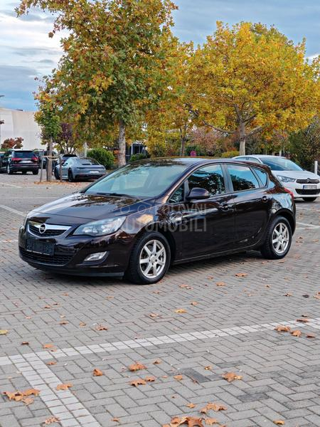 Opel Astra J 1.7cdti