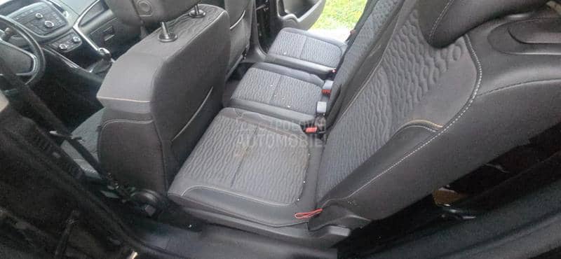 Opel Zafira A16xnt 2012. god. -  kompletan auto u delovima